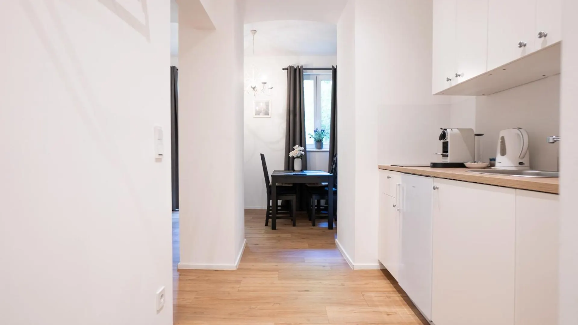 Dainn Apartments Schoenbrunn Vienna Austria
