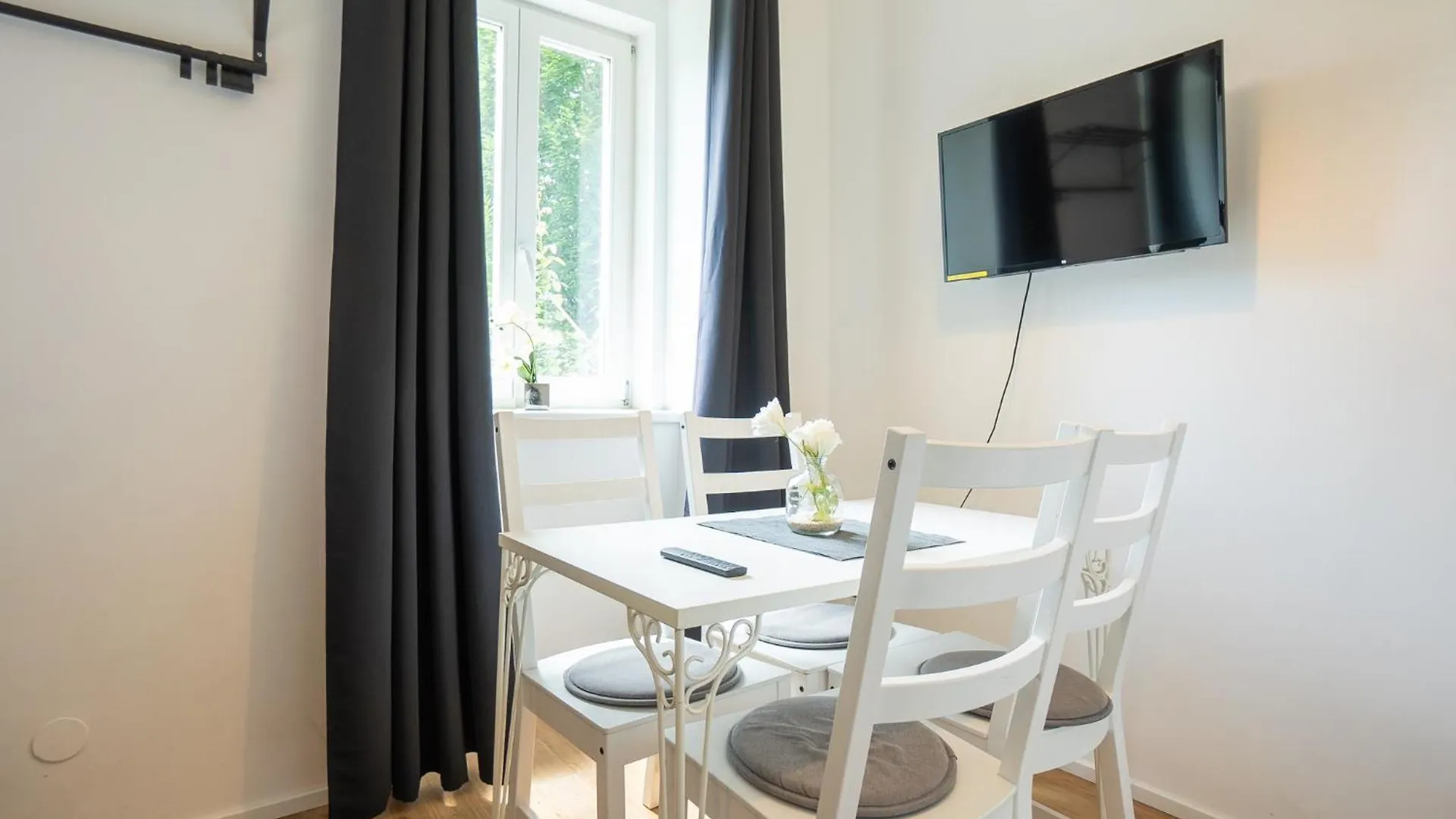Dainn Apartments Schoenbrunn Vienna