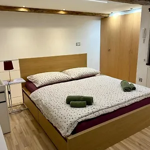 https://apt-palac-anezka-d1.brnohotels.org
